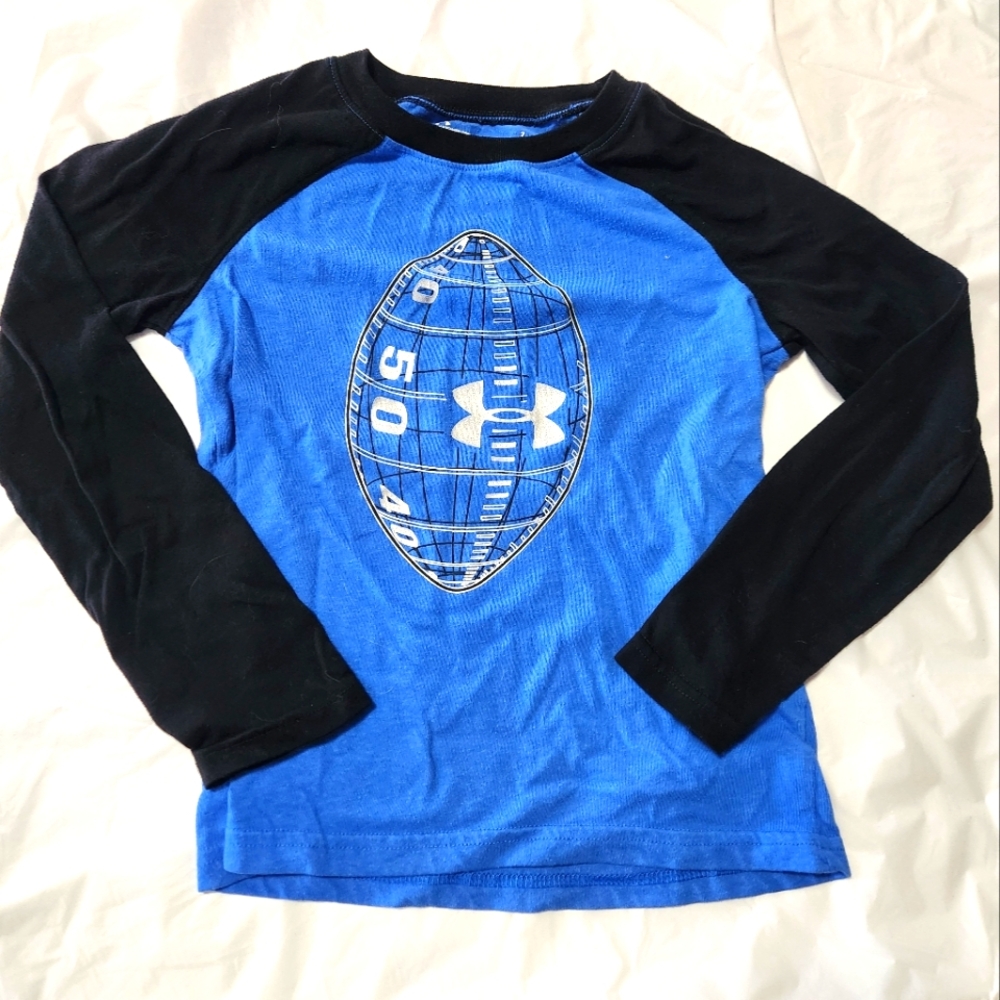 UNDER ARMOUR boys longleeve shirt